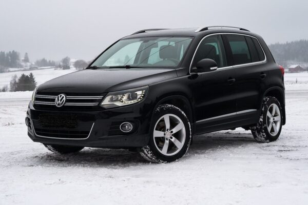 1 Volkswagen Tiguan