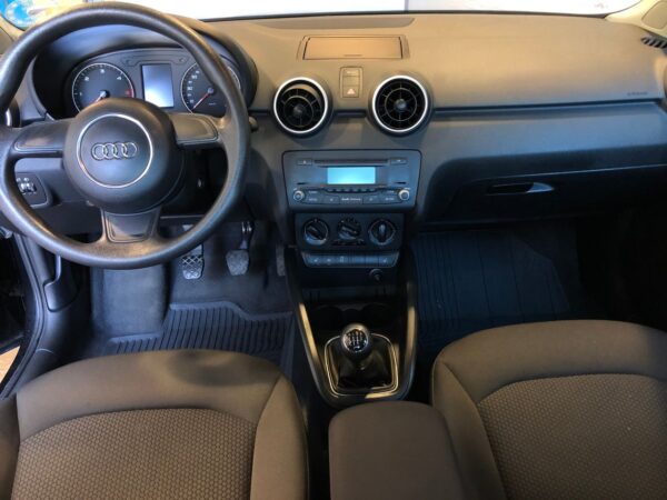 10 Audi A1