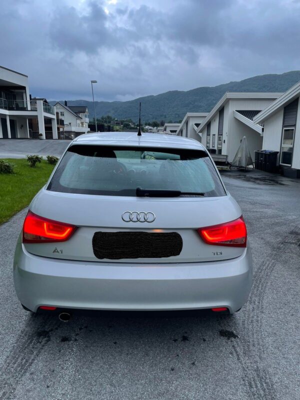 10 Audi A1