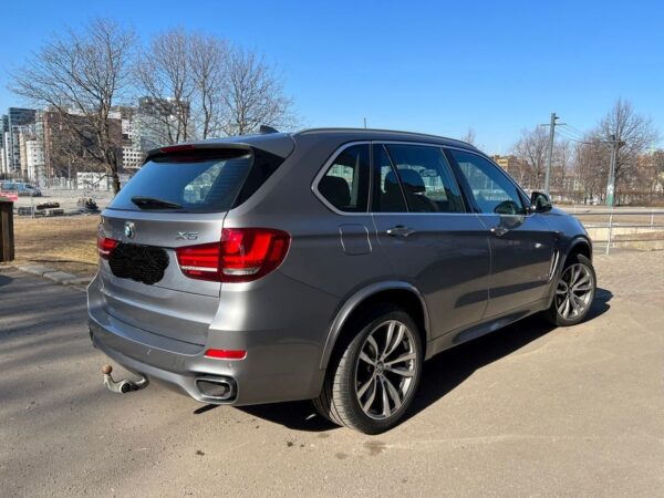 10 BMW X5