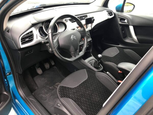 11 Citroën C3