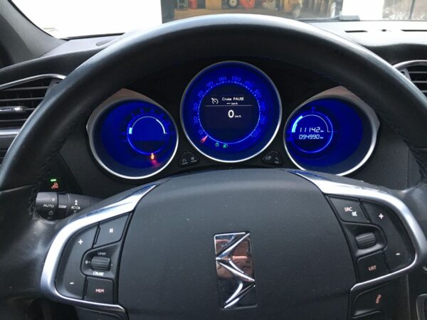 11 Citroën DS4