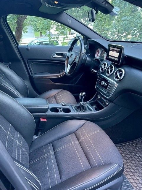 11 Mercedes-Benz Classe A