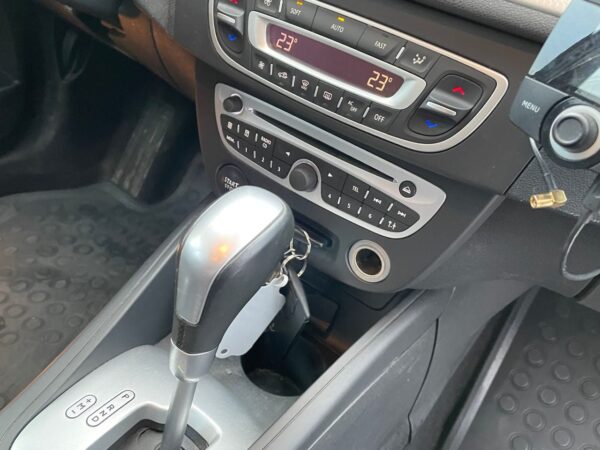 11 Renault Mégane