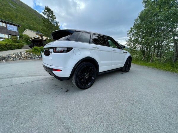 11 Range Rover Evoque