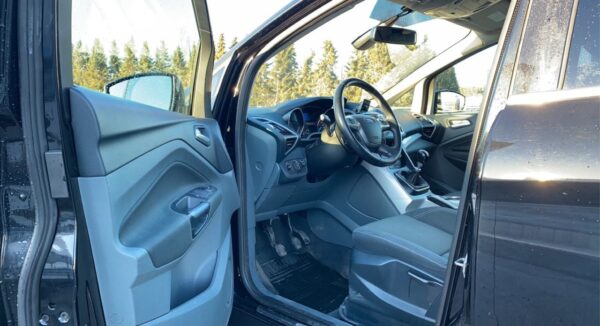 11 Ford C-Max
