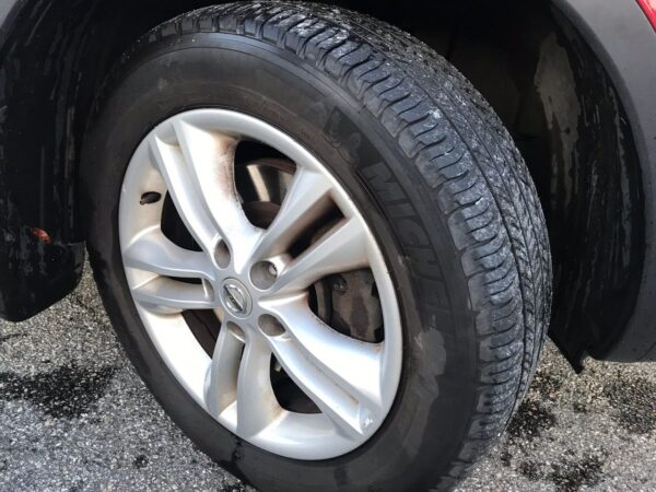 11 Nissan Qashqai +2