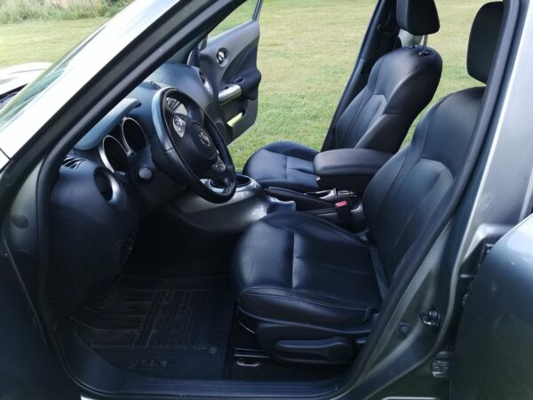 11 Nissan juke