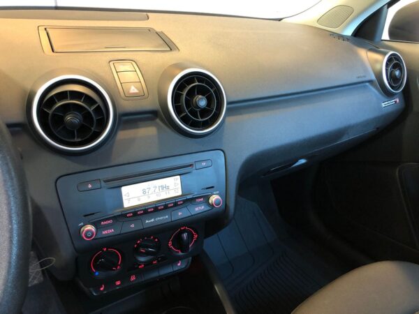 12 Audi A1