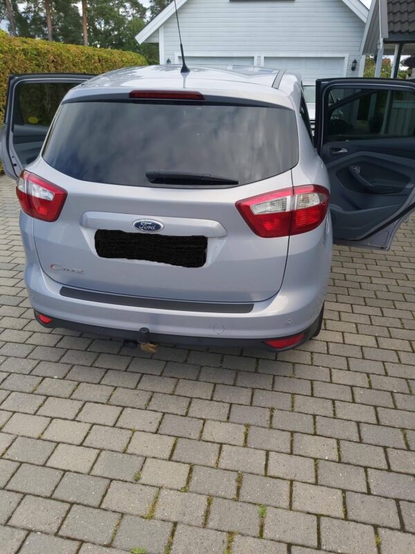 12 Ford C-Max