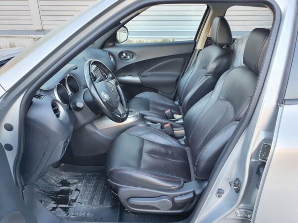 12 Nissan juke