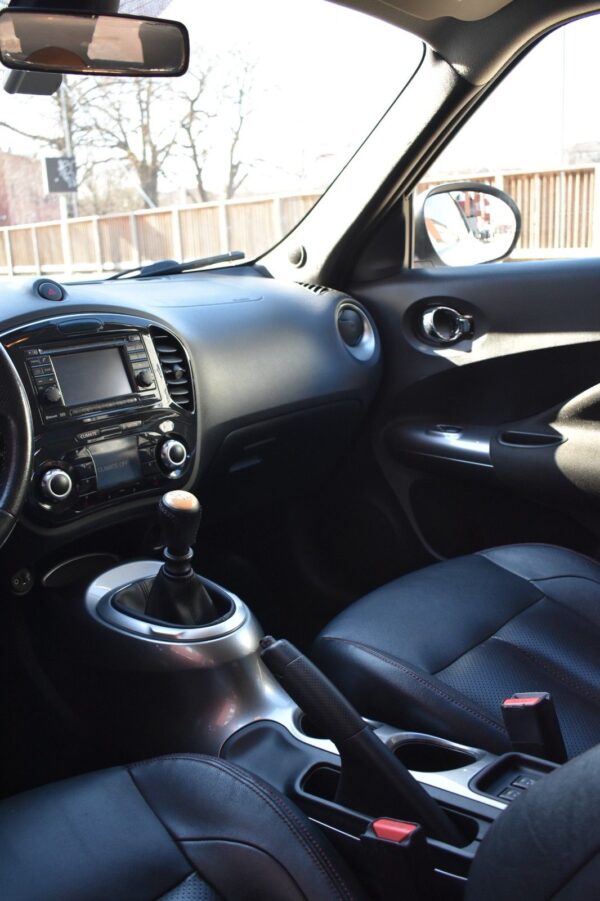 12 Nissan juke