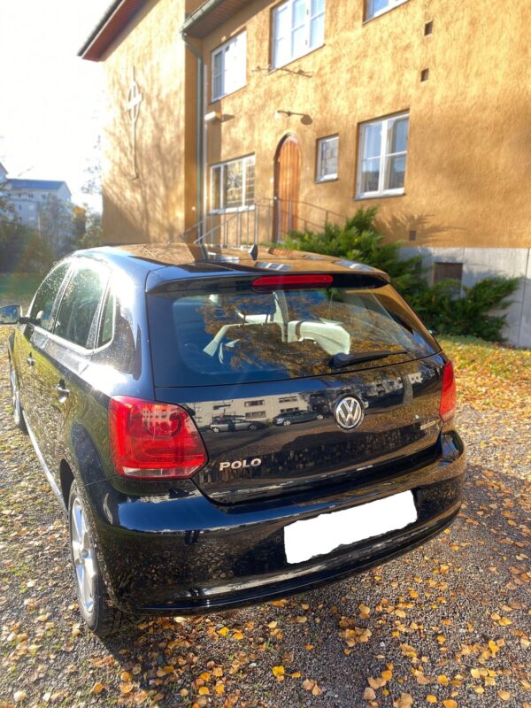 12 Volkswagen Polo