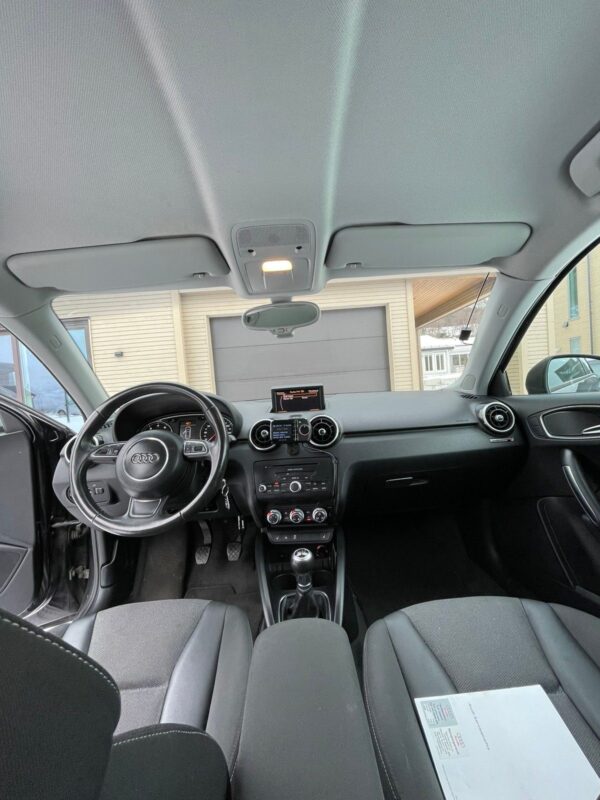 12 Audi A1