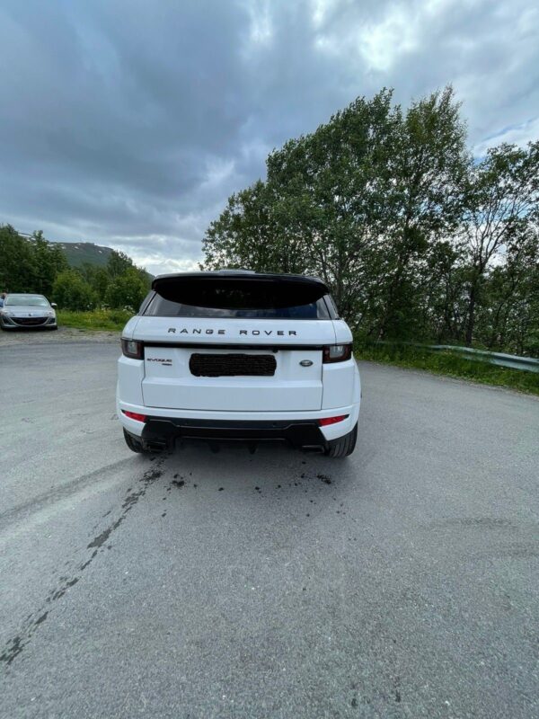 12 Range Rover Evoque
