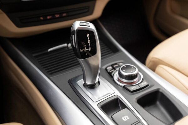 12 BMW X5