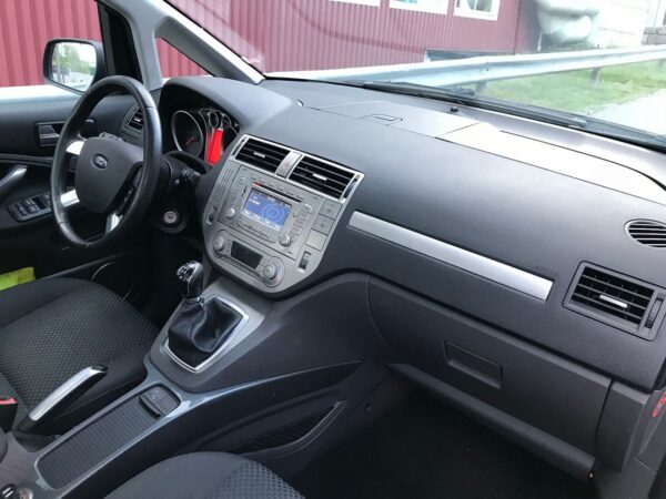 12 Ford C-Max