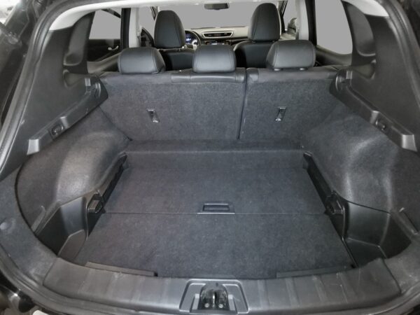12 Nissan Qashqai