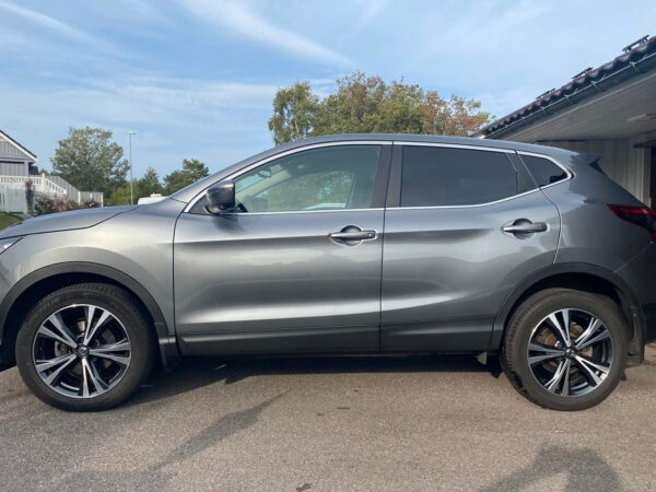 12 Nissan Qashqai