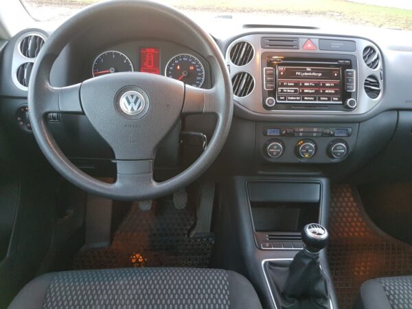 13 Volkswagen Tiguan
