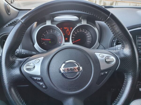 13 Nissan juke
