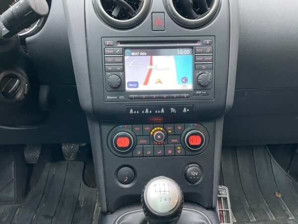 13 Nissan Qashqai +2