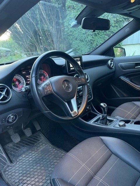 13 Mercedes-Benz Classe A