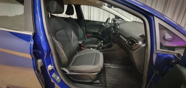 13 Ford Fiesta