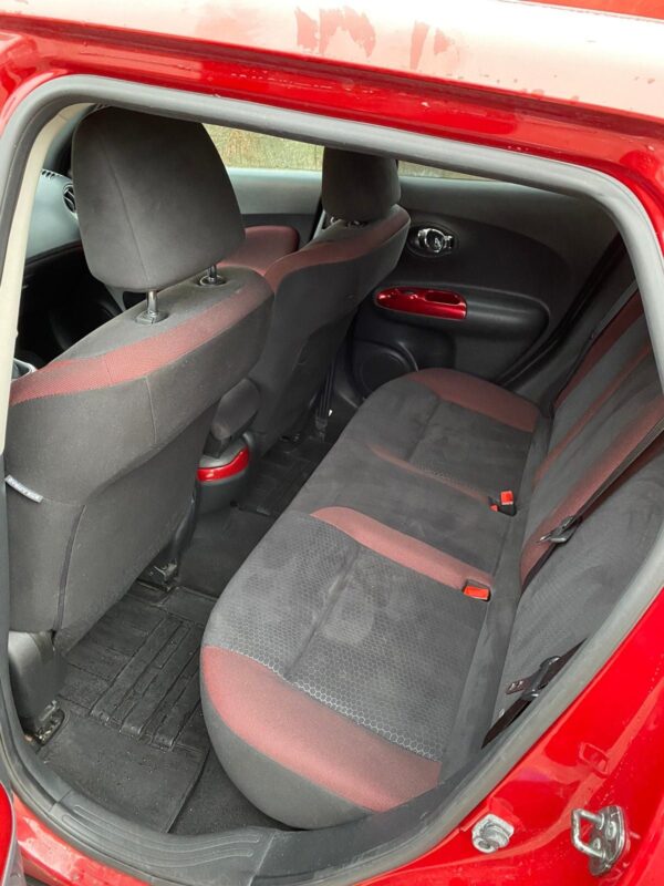 13 Nissan juke