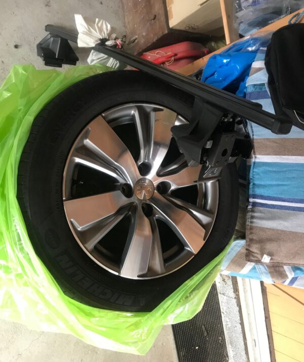 13 Peugeot 2008