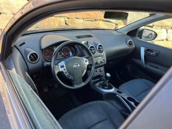 13 Nissan Qashqai +2