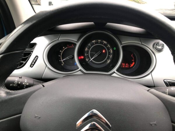13 Citroën C3