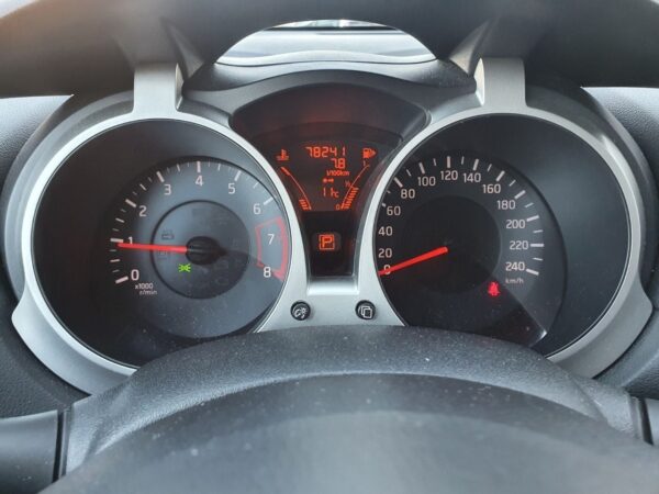 14 Nissan juke