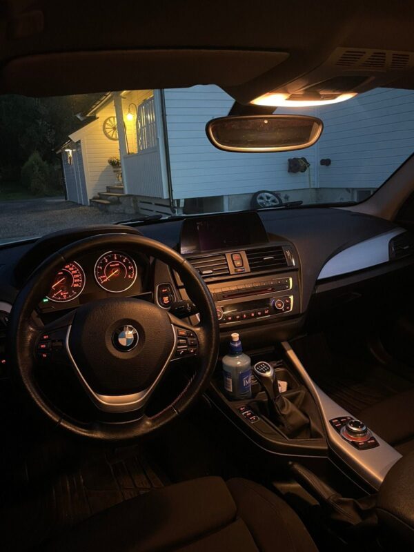 14 BMW Série 1
