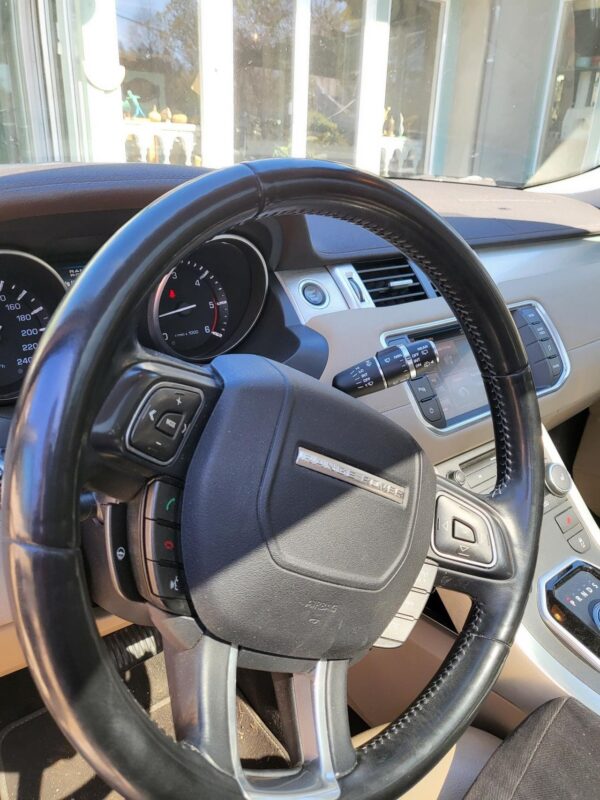 14 Range Rover Evoque