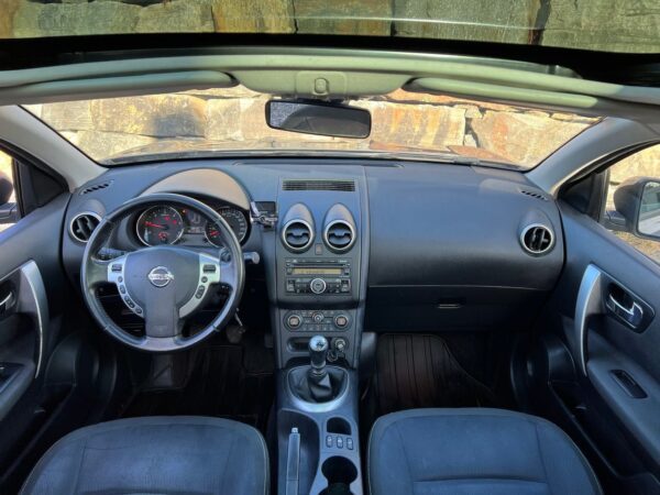 14 Nissan Qashqai +2