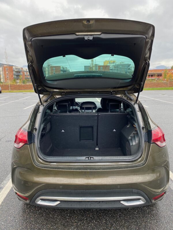 15 Citroën DS4