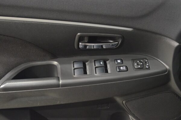 15 Citroen C4
