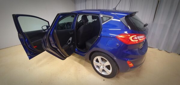 16 Ford Fiesta