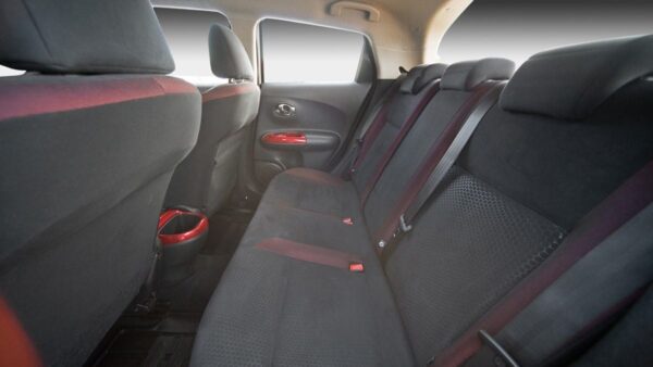 16 Nissan juke