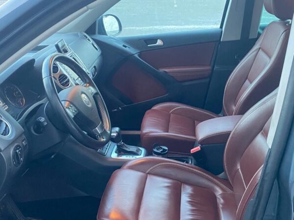 16 Volkswagen Tiguan