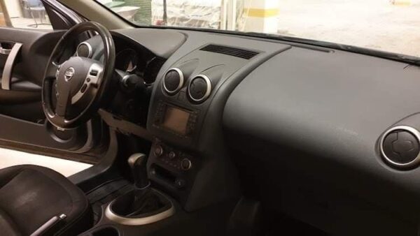 16 Nissan Qashqai +2