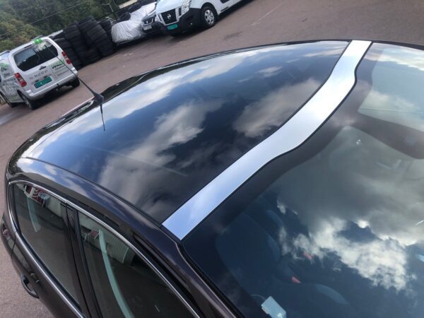16 Peugeot 208