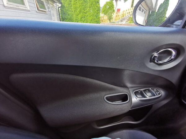 16 Nissan juke