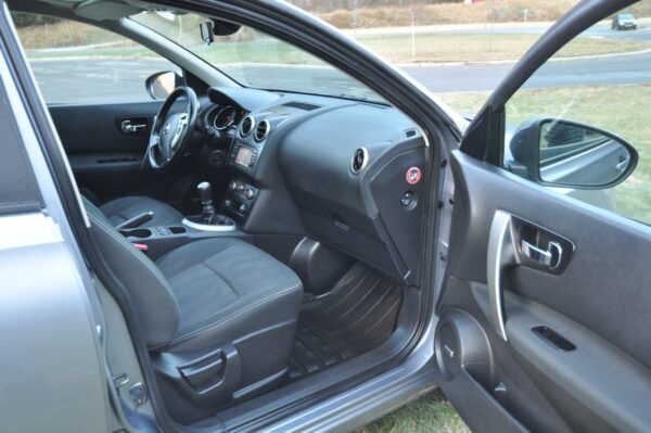 16 Nissan Qashqai