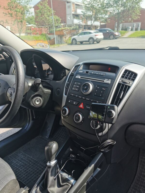 17 Kia Cee'd