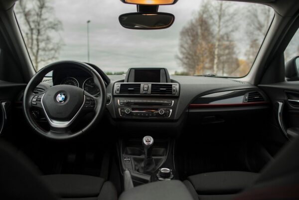 17 BMW Série 1