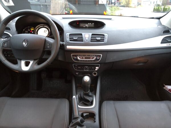 17 Renault Mégane