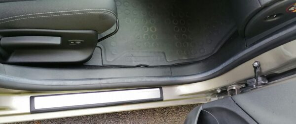 17 Renault Mégane