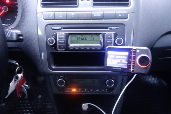 17 Volkswagen Polo
